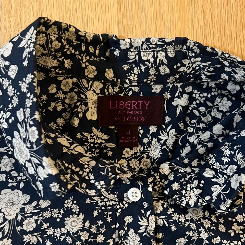 J. Crew Navy Floral Print Button-Down Shirt - Size 4 - Picture 2 of 7